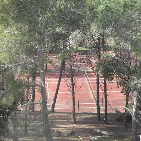 Pinos Per 4 Persones Amb Piscina Comunitaria A L'urbanitzacio Pinos Apartment *