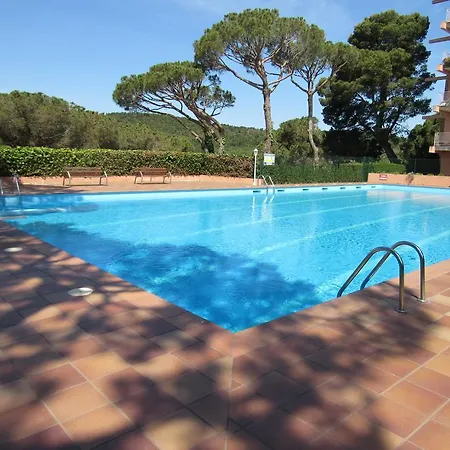Pinos Per 4 Persones Amb Piscina Comunitaria A L'urbanitzacio Pinos Apartment